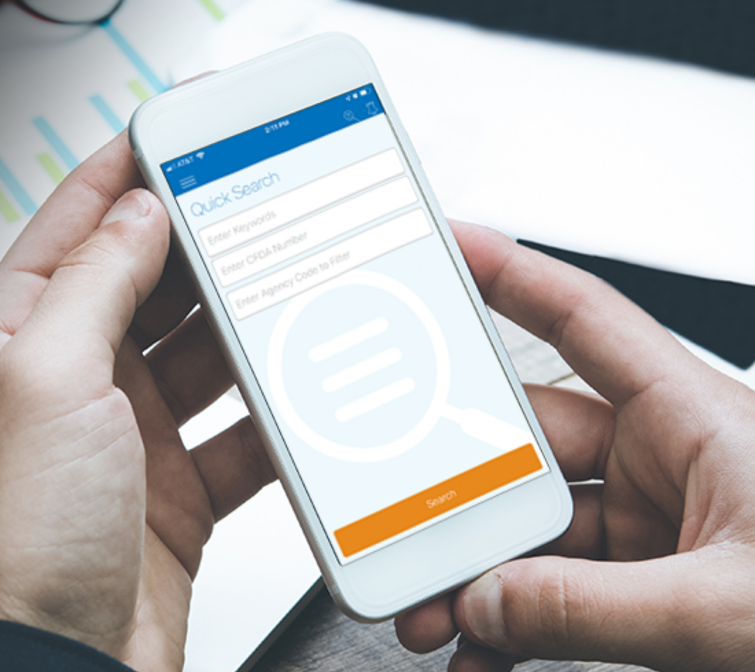 国税局接受老年人税务辅导 (TCE) 和免费报税服务 (VITA)项目拨款申请；这些机构为老年人、服务不足人群提供免费报税帮助