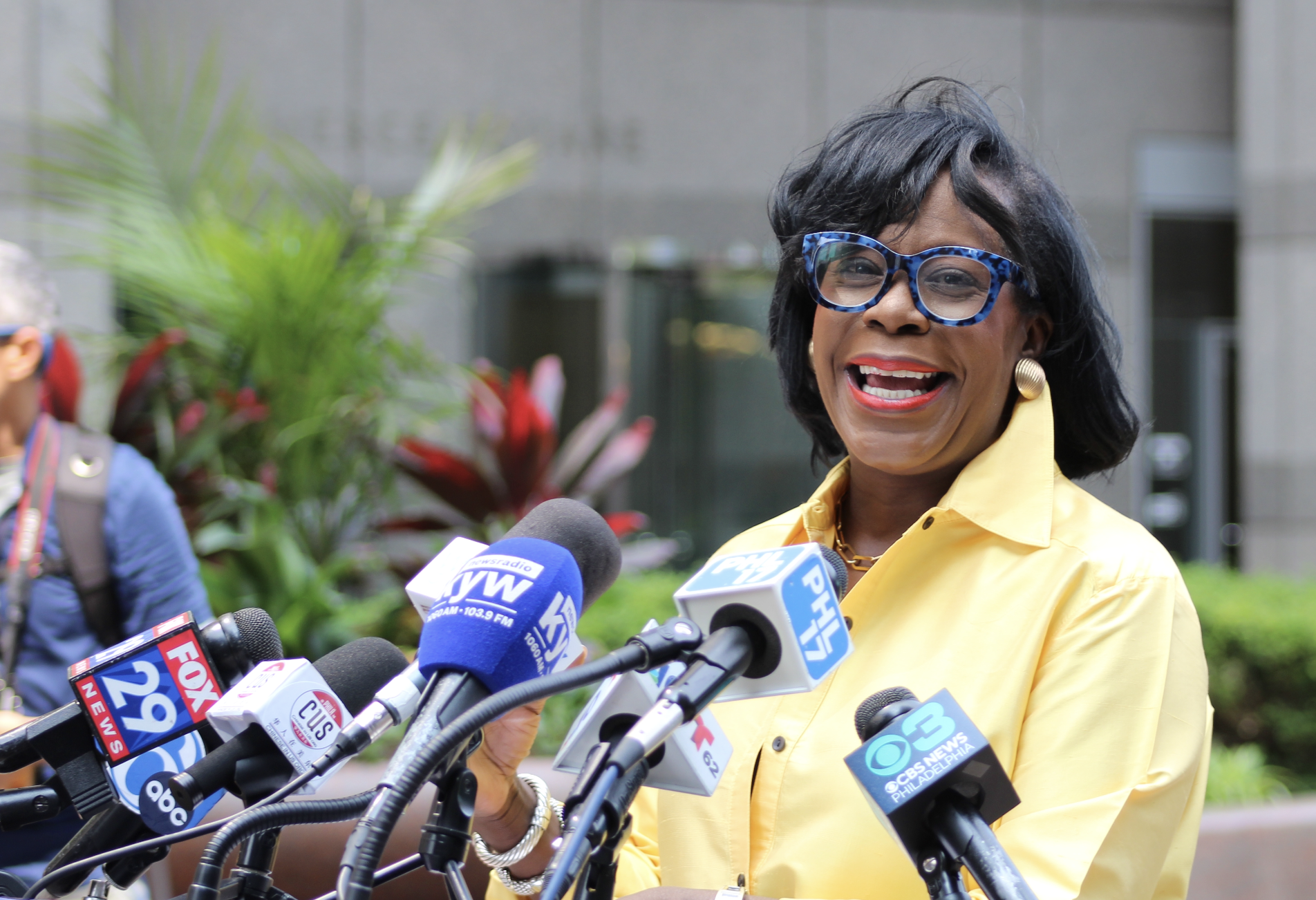 费城市长候选人谢丽尔·帕克Cherelle Parker倡导建立全年制学校