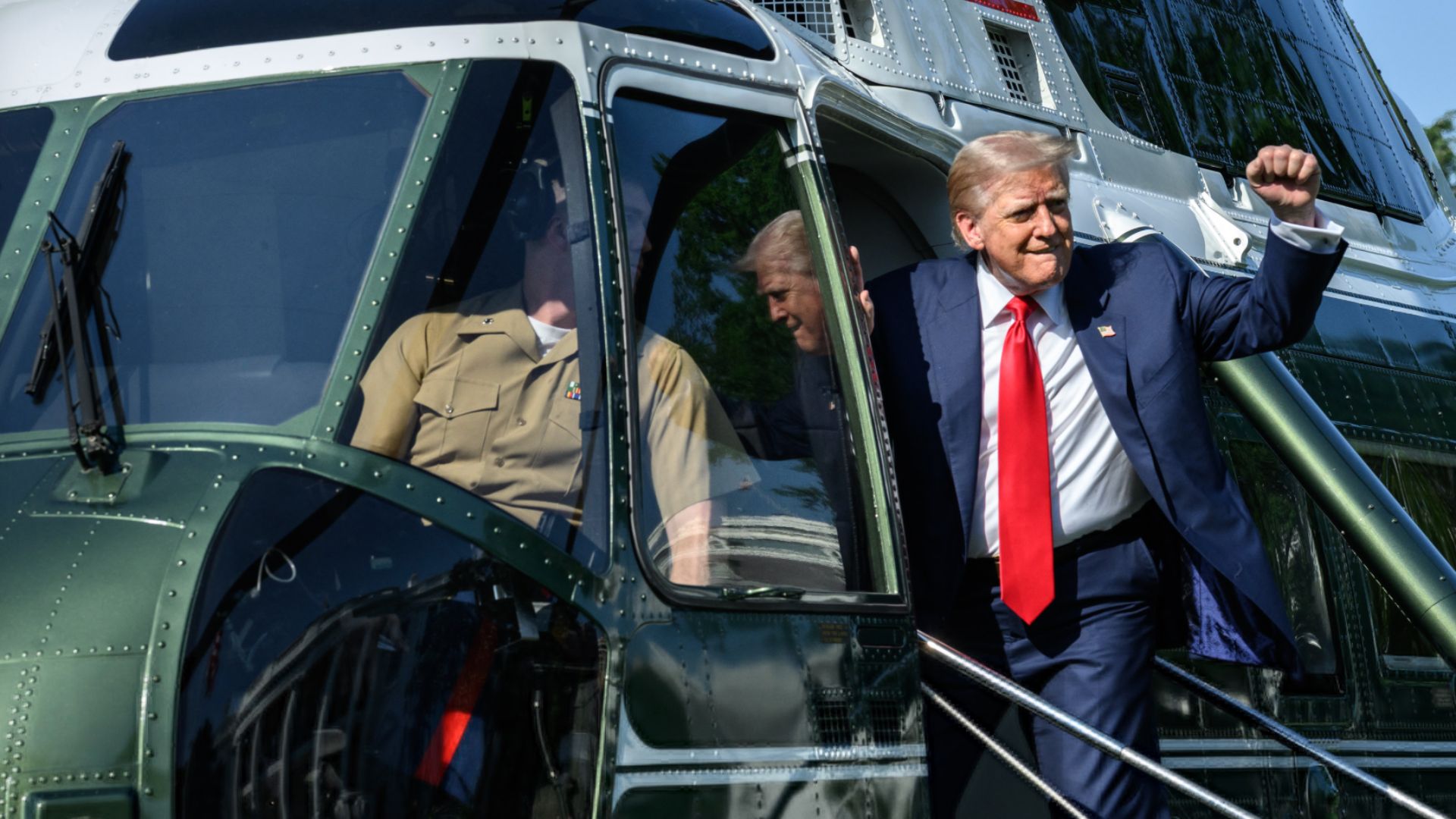 🇺🇸 白宫周报 – 聚焦人工智能政策、亚太贸易协议与公民权益执行