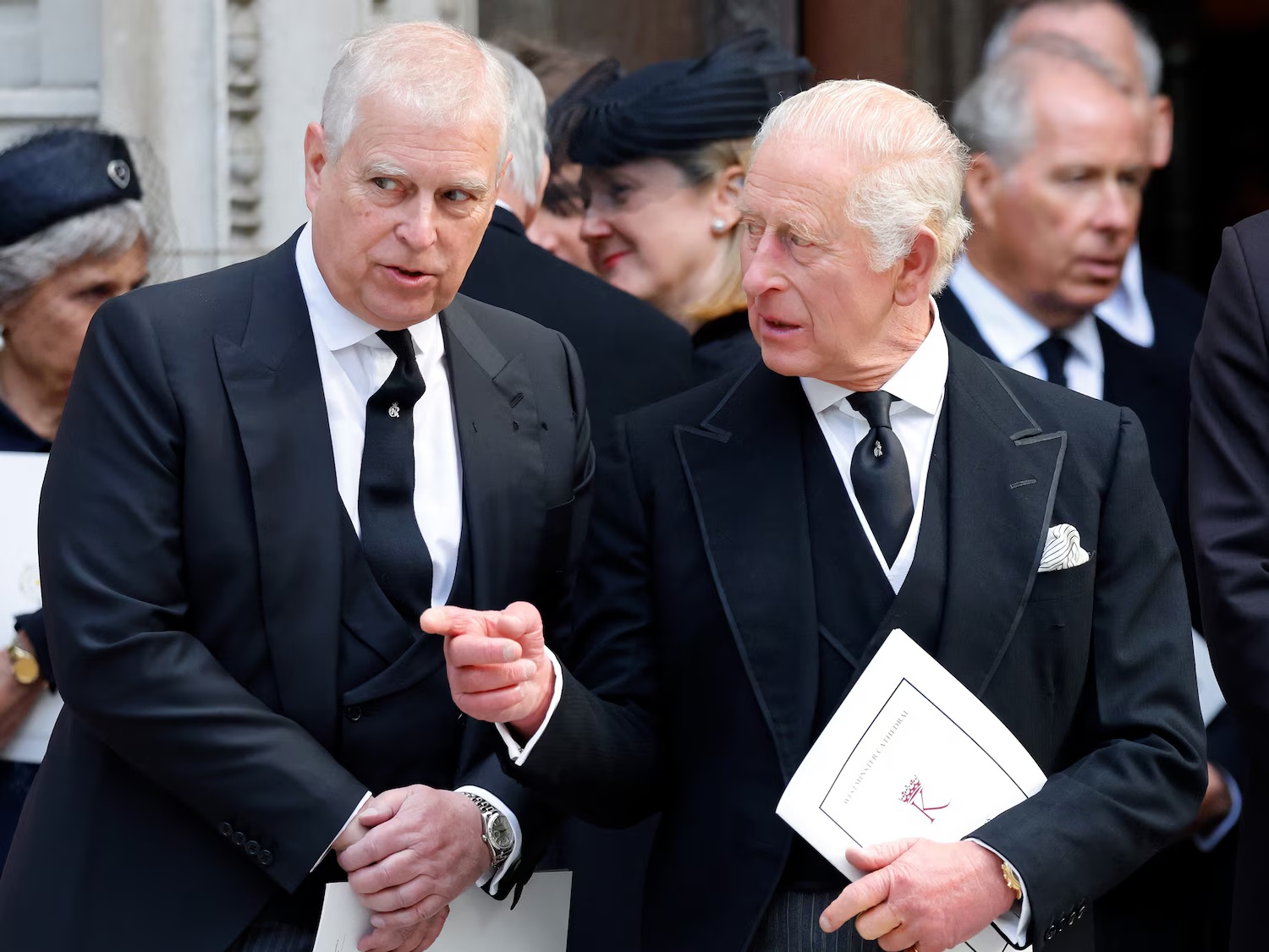 英国王室宣布剥夺安德鲁王子头衔