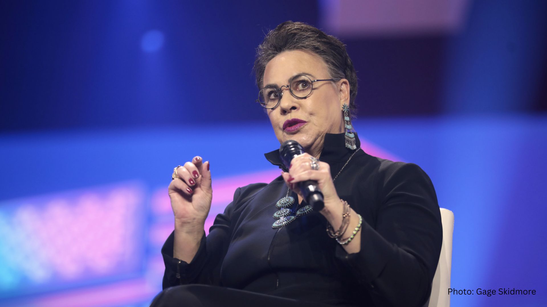 哈格曼议员提出改革《第230条款》相关法案